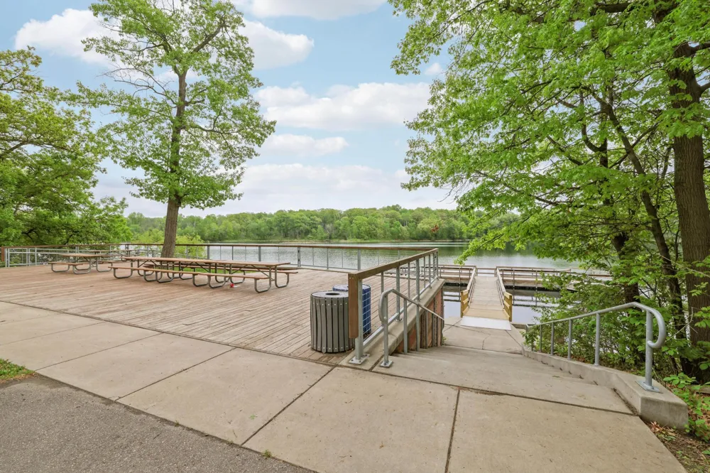 3757 Bayberry Lane Eagan, MN 55123