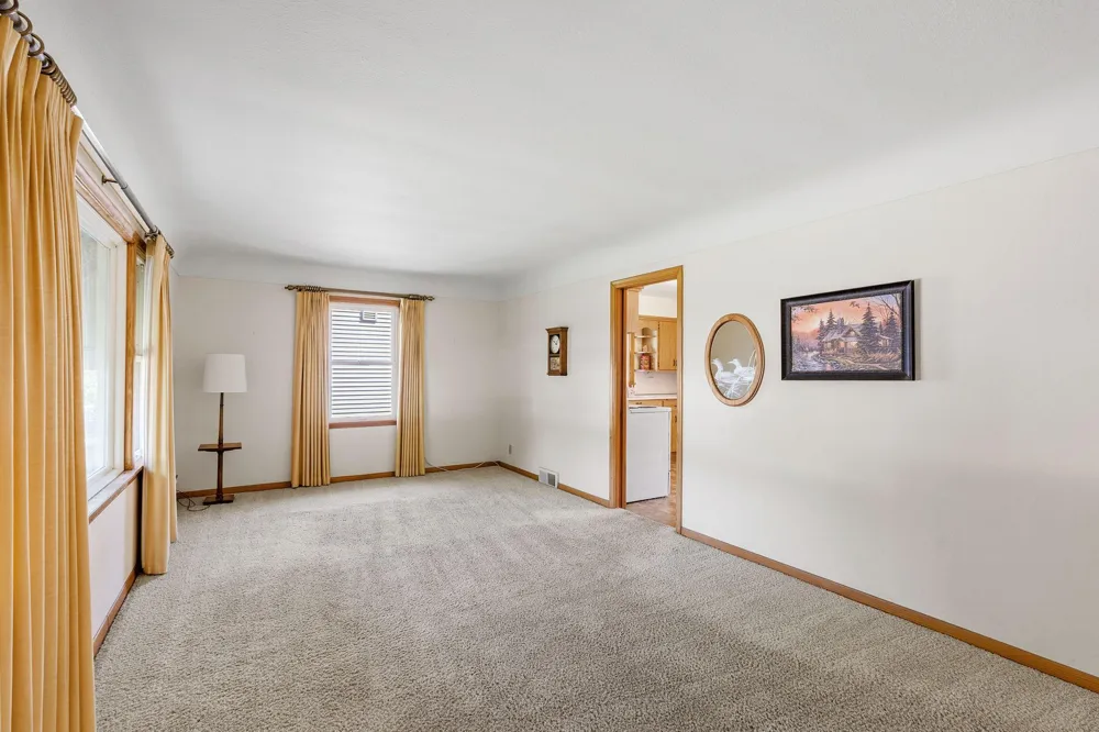 845 Spencer Street S Shakopee, MN 55379