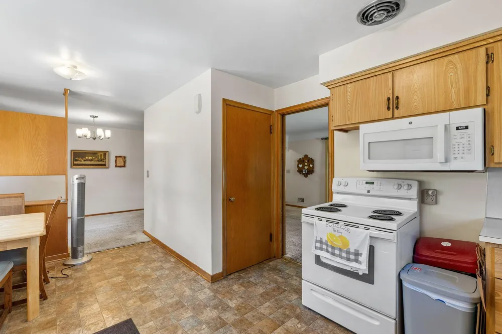 845 Spencer Street S Shakopee, MN 55379