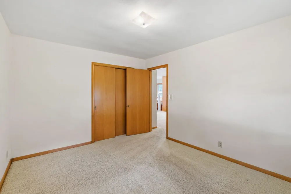 845 Spencer Street S Shakopee, MN 55379