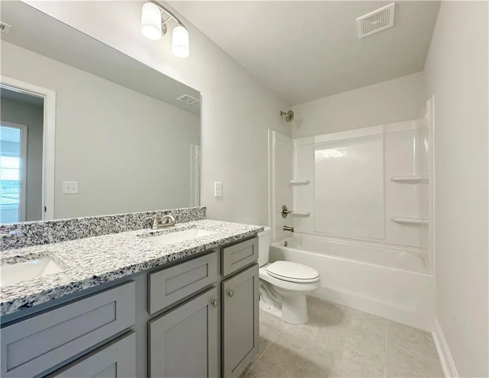 3853 Billabong Trail #113 Gainesville, GA 30506