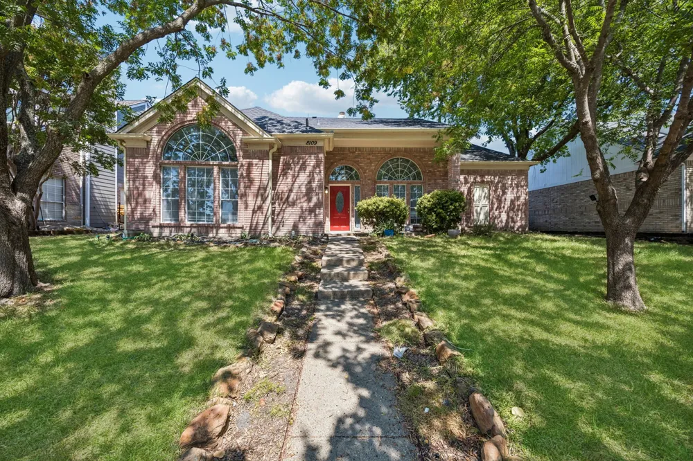 8109 Pickard Drive Rowlett, TX 75088