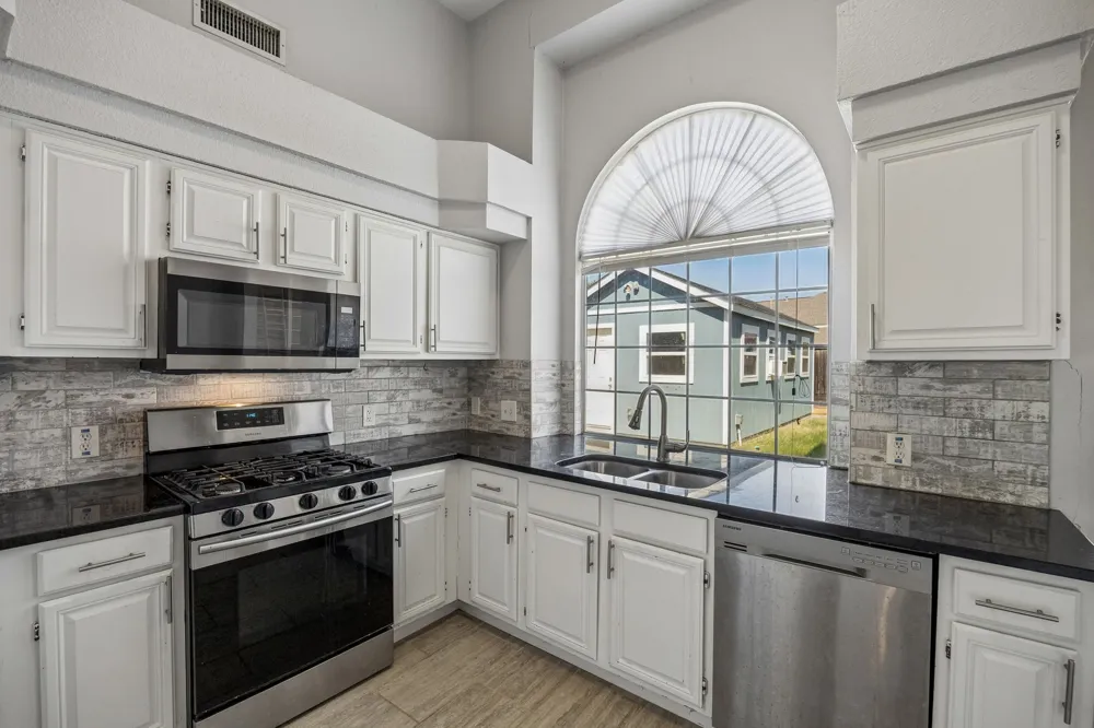 8109 Pickard Drive Rowlett, TX 75088