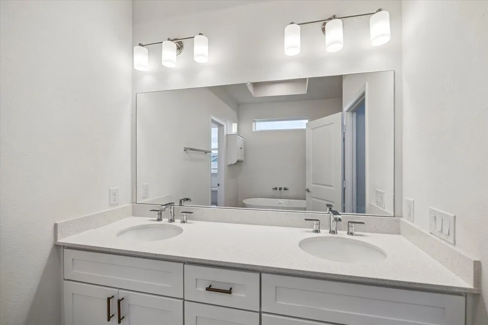 1524 Ojeman Road #D Houston, TX 77055