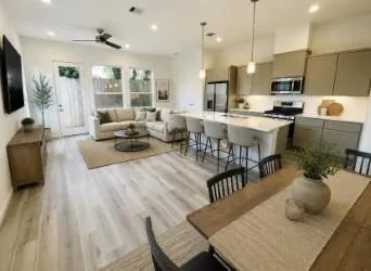1524 Ojeman Road #D Houston, TX 77055