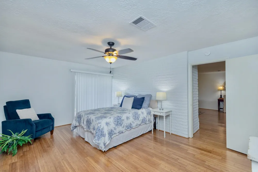 2711 Quail Valley East Drive Missouri City, TX 77489