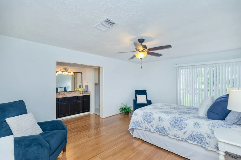 2711 Quail Valley East Drive Missouri City, TX 77489