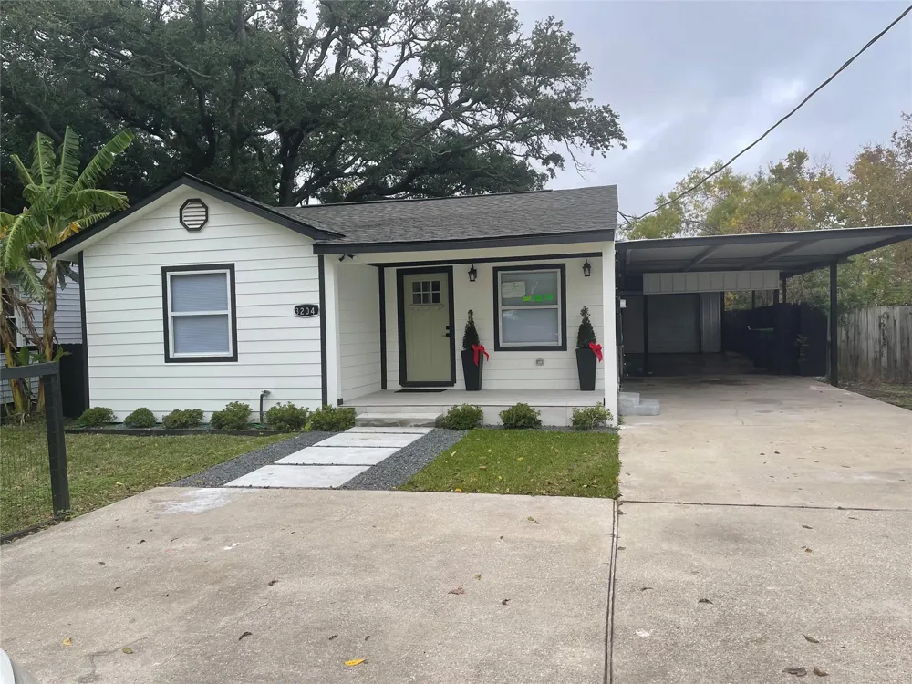 3204 Hoover Street La Marque, TX 77568