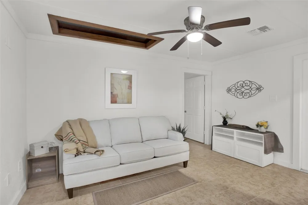 3204 Hoover Street La Marque, TX 77568