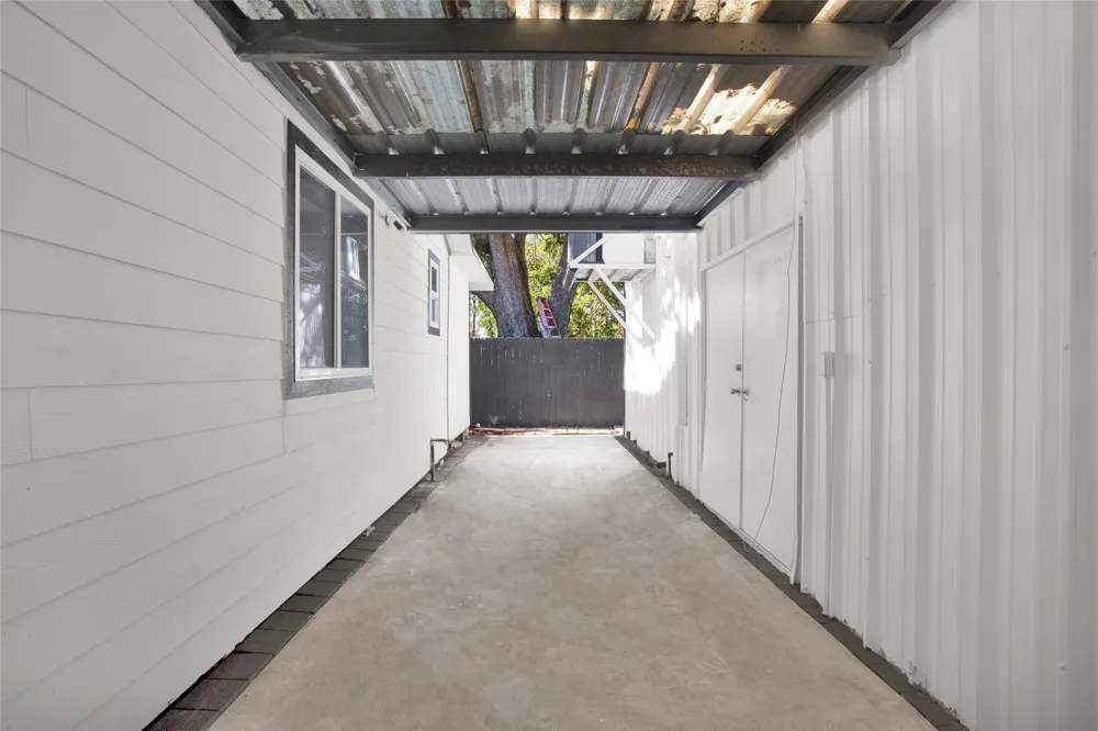 3204 Hoover Street La Marque, TX 77568
