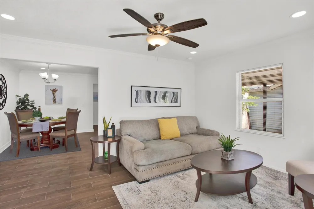3204 Hoover Street La Marque, TX 77568