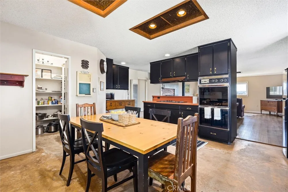 3395 Parkhill Road Santa Margarita, CA 93453