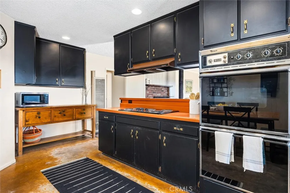 3395 Parkhill Road Santa Margarita, CA 93453
