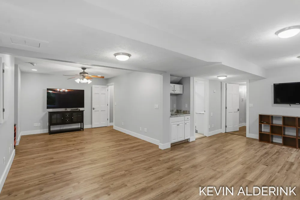 3113 Marcia Lane Hamilton, MI 49419
