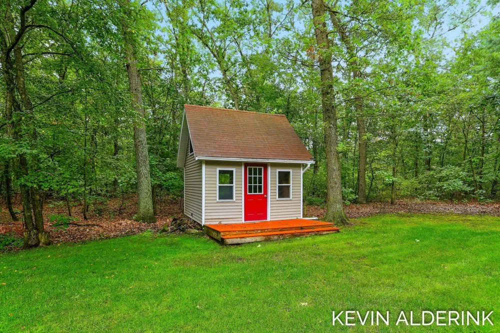 3113 Marcia Lane Hamilton, MI 49419