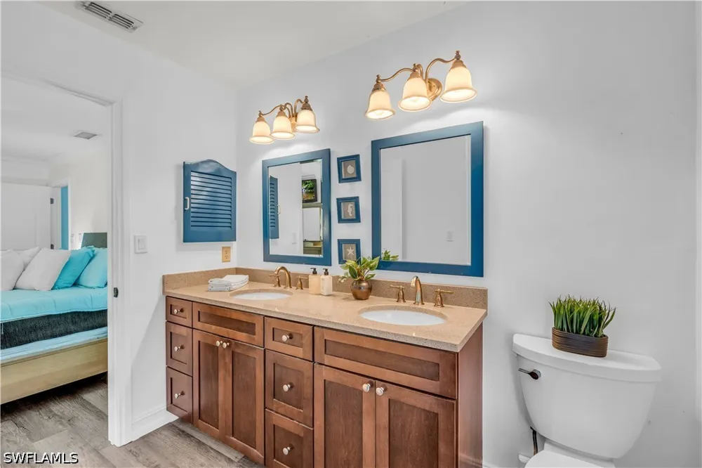 Golden Oaks Lane Naples, FL 34119