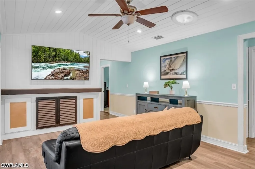 Golden Oaks Lane Naples, FL 34119