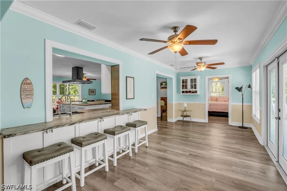 Golden Oaks Lane Naples, FL 34119