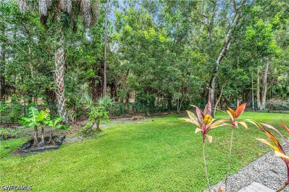Golden Oaks Lane Naples, FL 34119