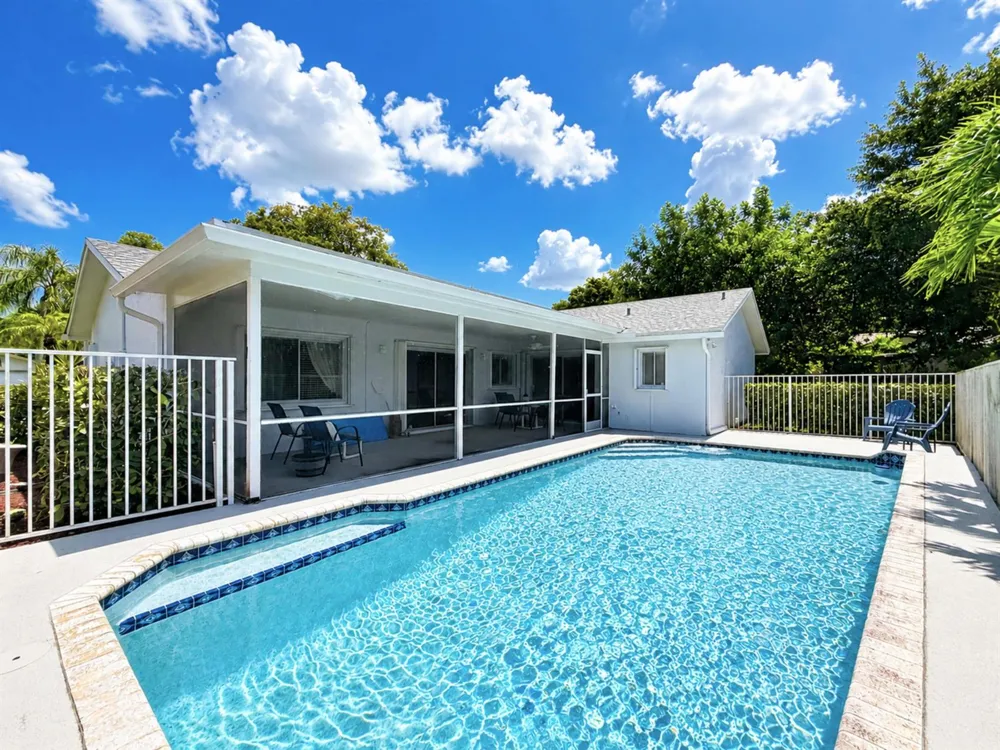 2602 NW 98TH TERRACE Coral Springs, FL 33065