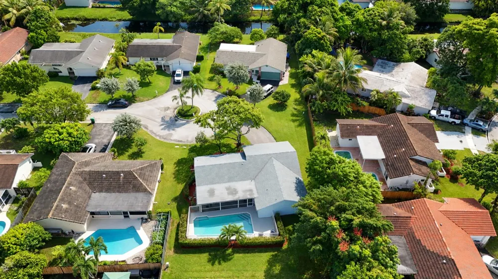 2602 NW 98TH TERRACE Coral Springs, FL 33065