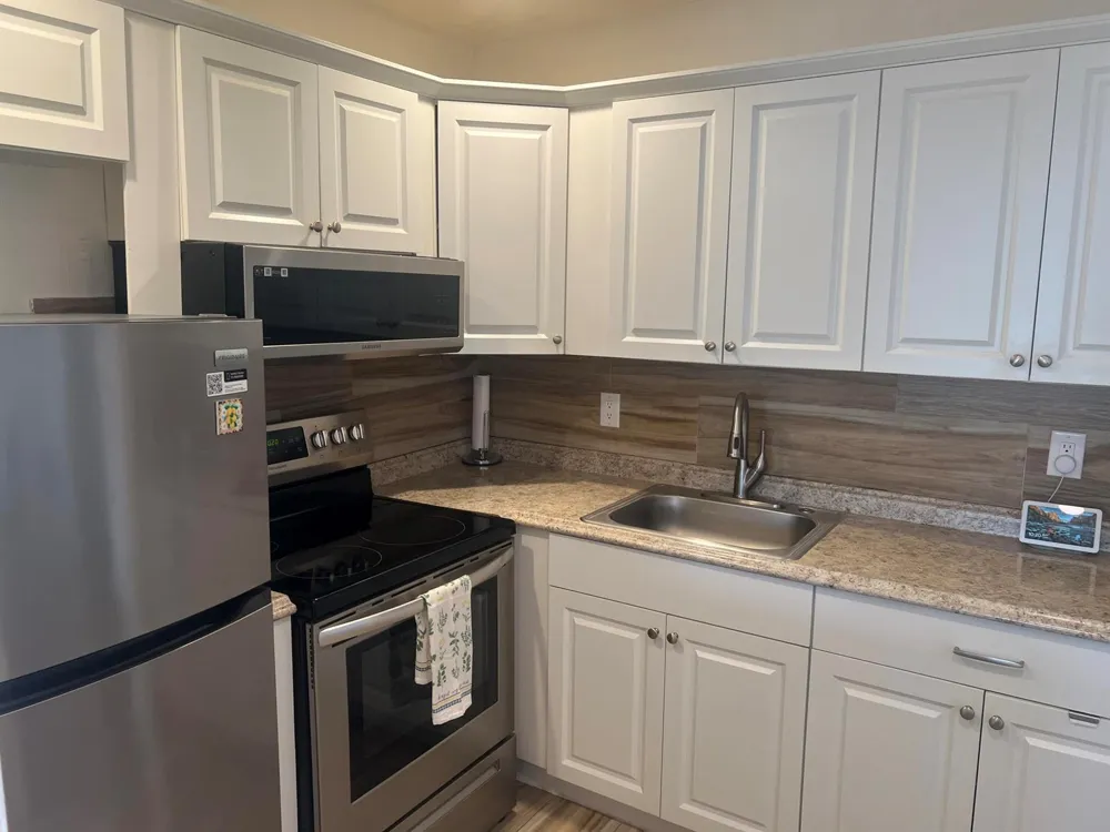 79 Dorset B Boca Raton, FL 33434