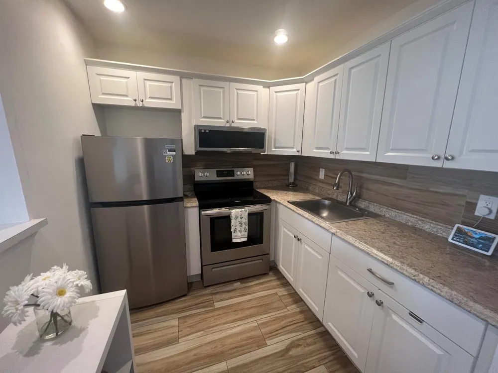 79 Dorset B Boca Raton, FL 33434