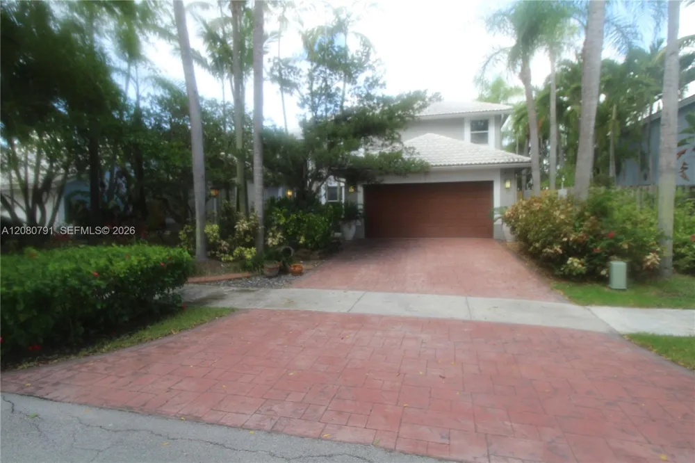 21340 SW 94th Ave Cutler Bay, FL 33189