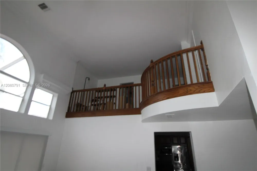 21340 SW 94th Ave Cutler Bay, FL 33189
