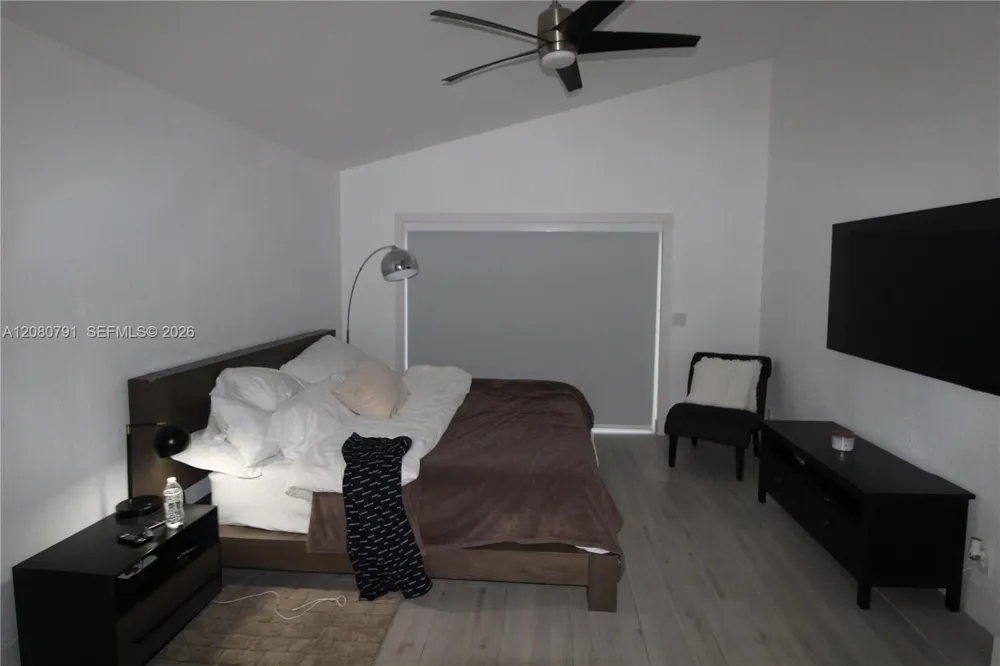 21340 SW 94th Ave Cutler Bay, FL 33189