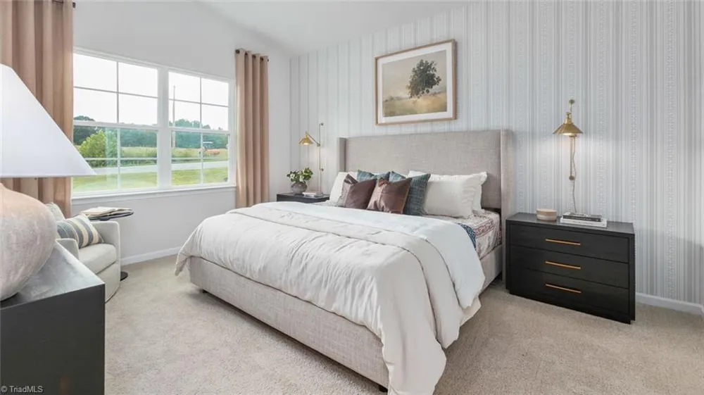 2704 Luxborough Lane Mebane, NC 27302