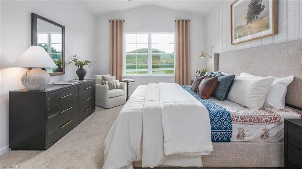 2704 Luxborough Lane Mebane, NC 27302