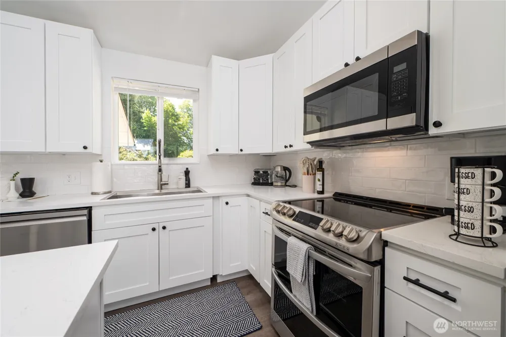 29217 Sandridge Road Ocean Park, WA 98640