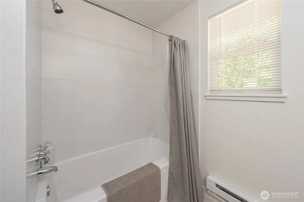 29217 Sandridge Road Ocean Park, WA 98640