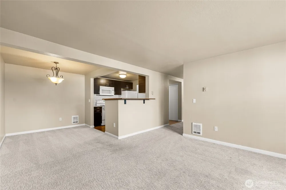 17624 1st Avenue S #A302 Burien, WA 98148