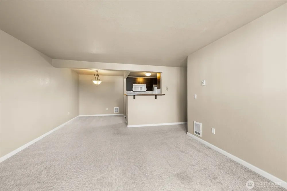 17624 1st Avenue S #A302 Burien, WA 98148