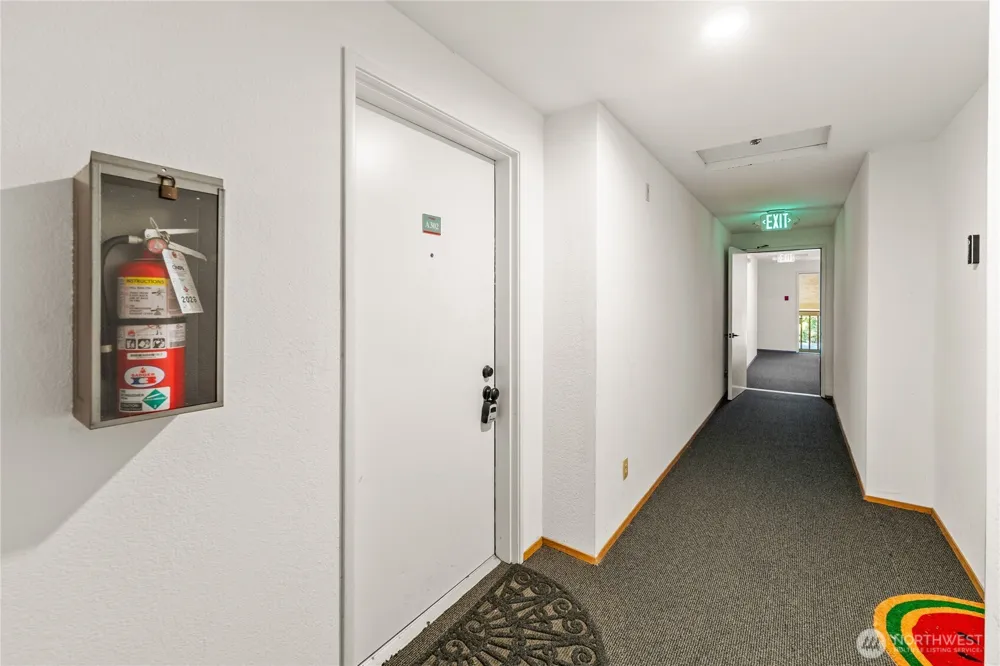 17624 1st Avenue S #A302 Burien, WA 98148