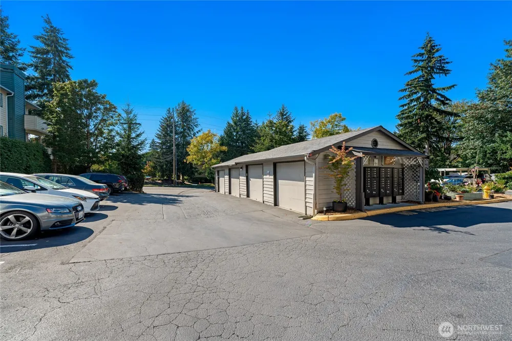 17624 1st Avenue S #A302 Burien, WA 98148