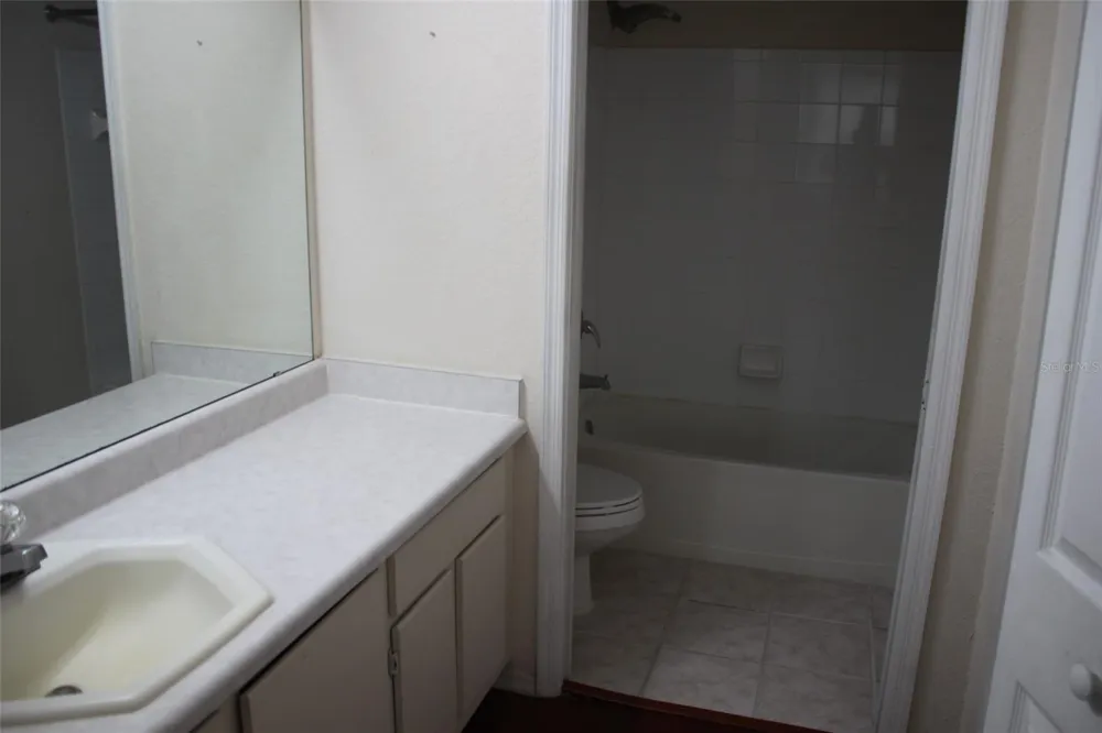 14036 FAIRWAY ISLAND DRIVE #1525 Orlando, FL 32837