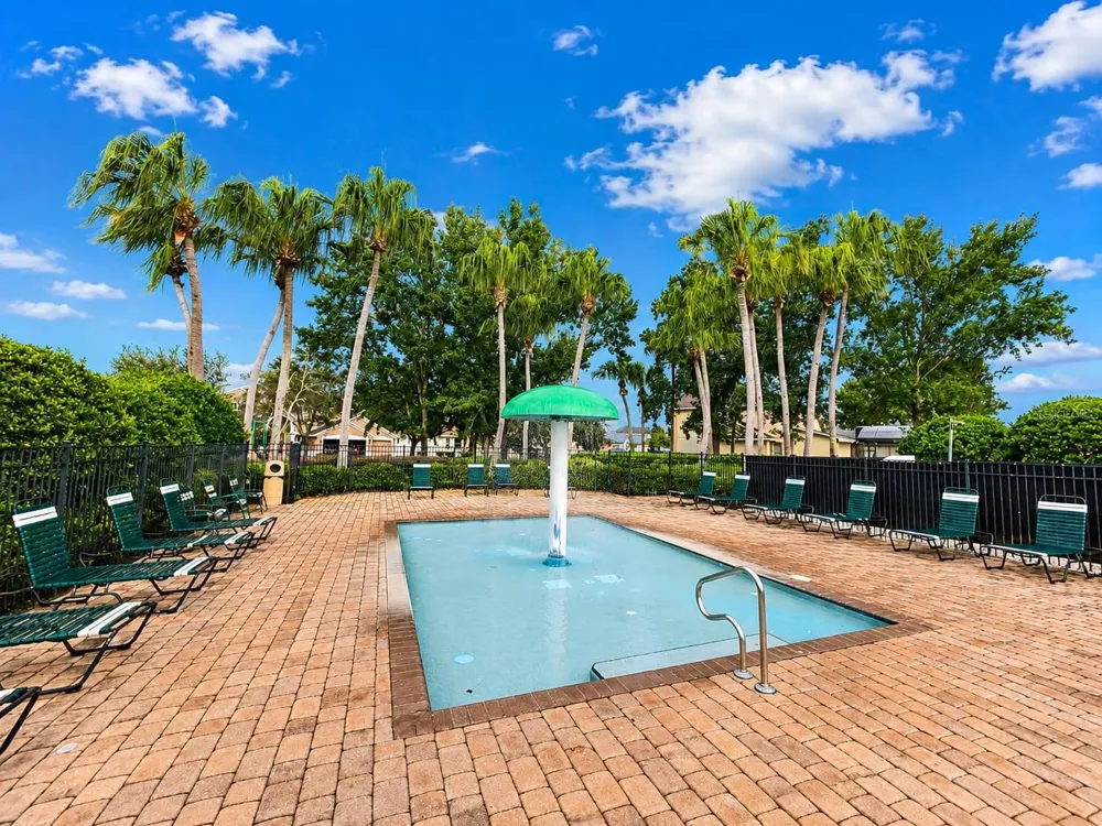 2711 PATRICIAN CIRCLE Kissimmee, FL 34746