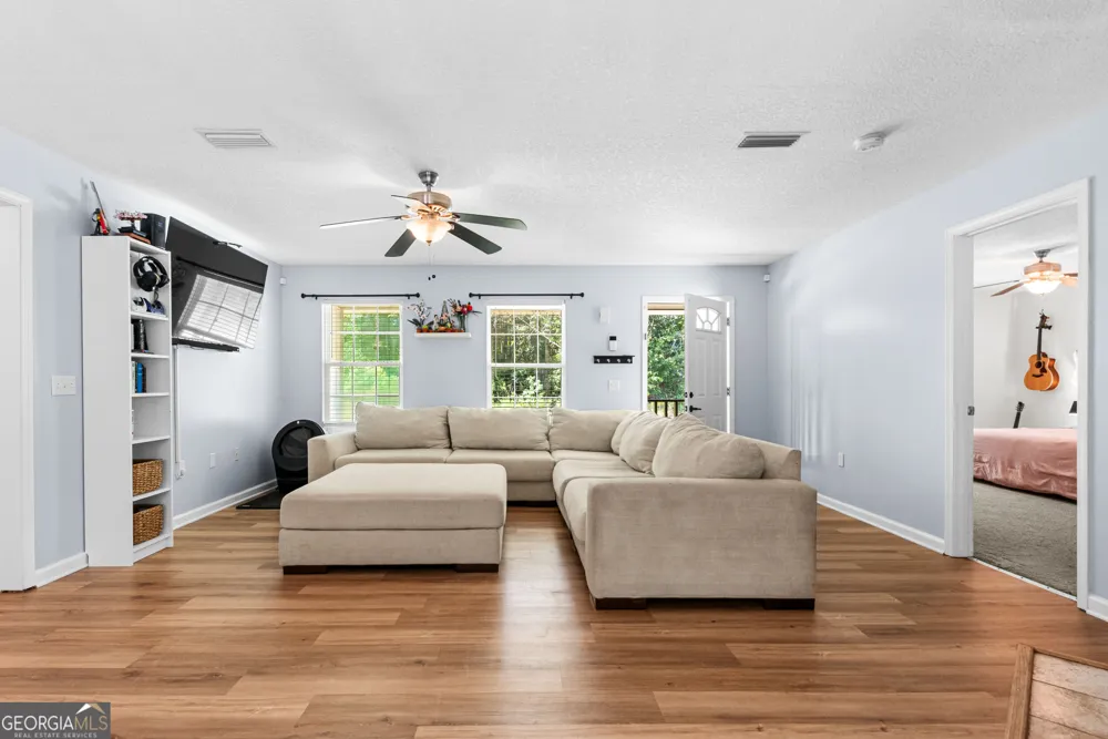 1103 Macdonald AVE Woodbine, GA 31569