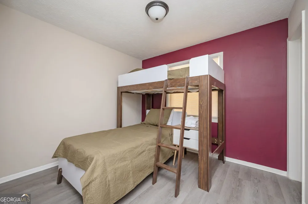 1130 Mannbrook DR Stone Mountain, GA 30083