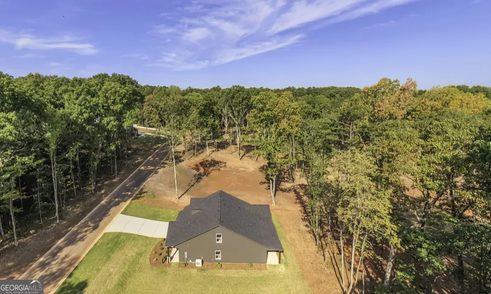 73 Hazel LN Bremen, GA 30110