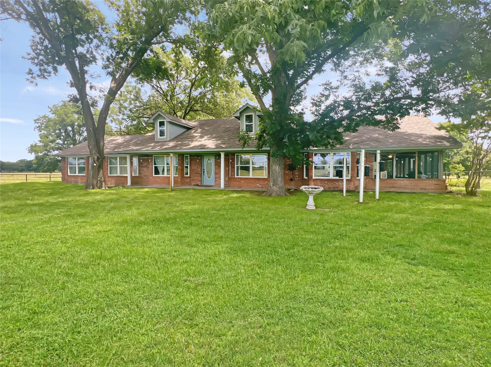 695 County Road 1210 Lake Creek, TX 75450