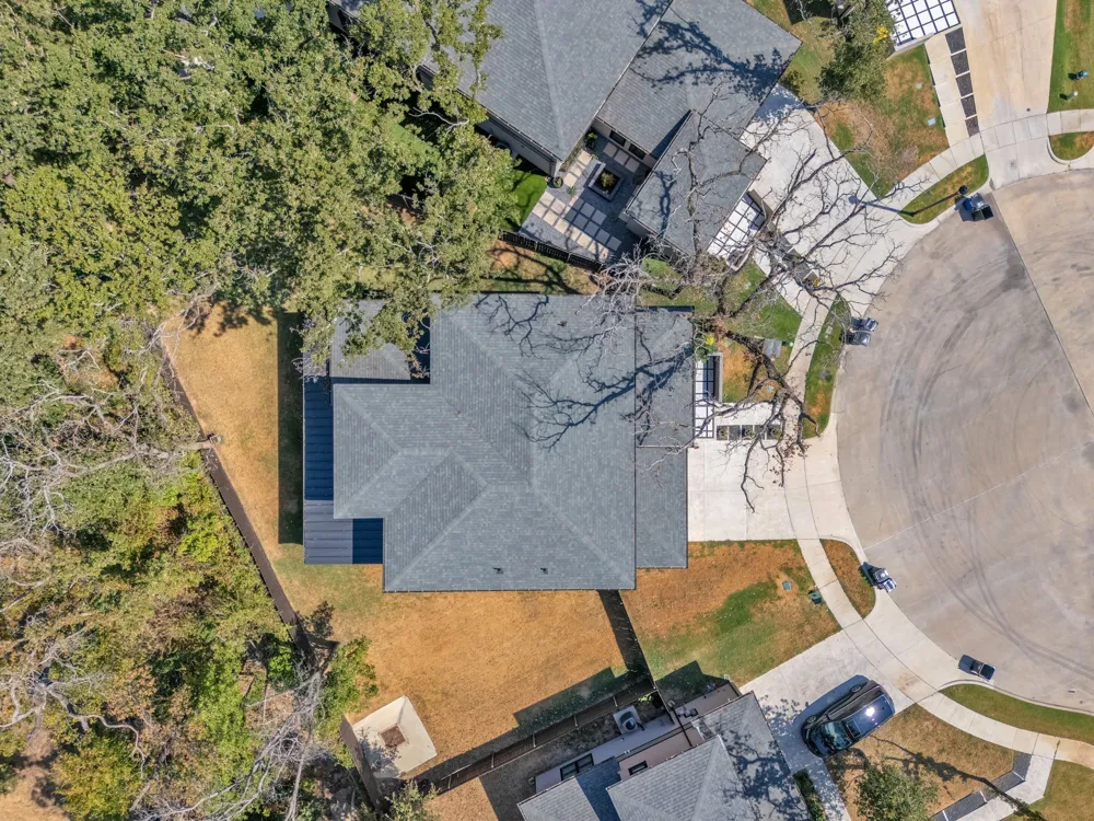 3059 Tall Oaks Court Corinth, TX 76210