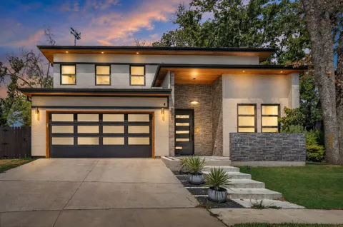 3059 Tall Oaks Court