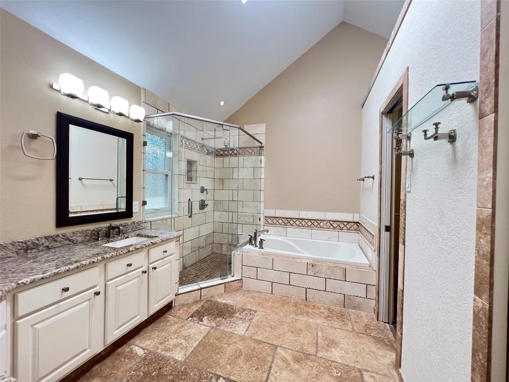 6816 Sweetwater Drive Plano, TX 75023