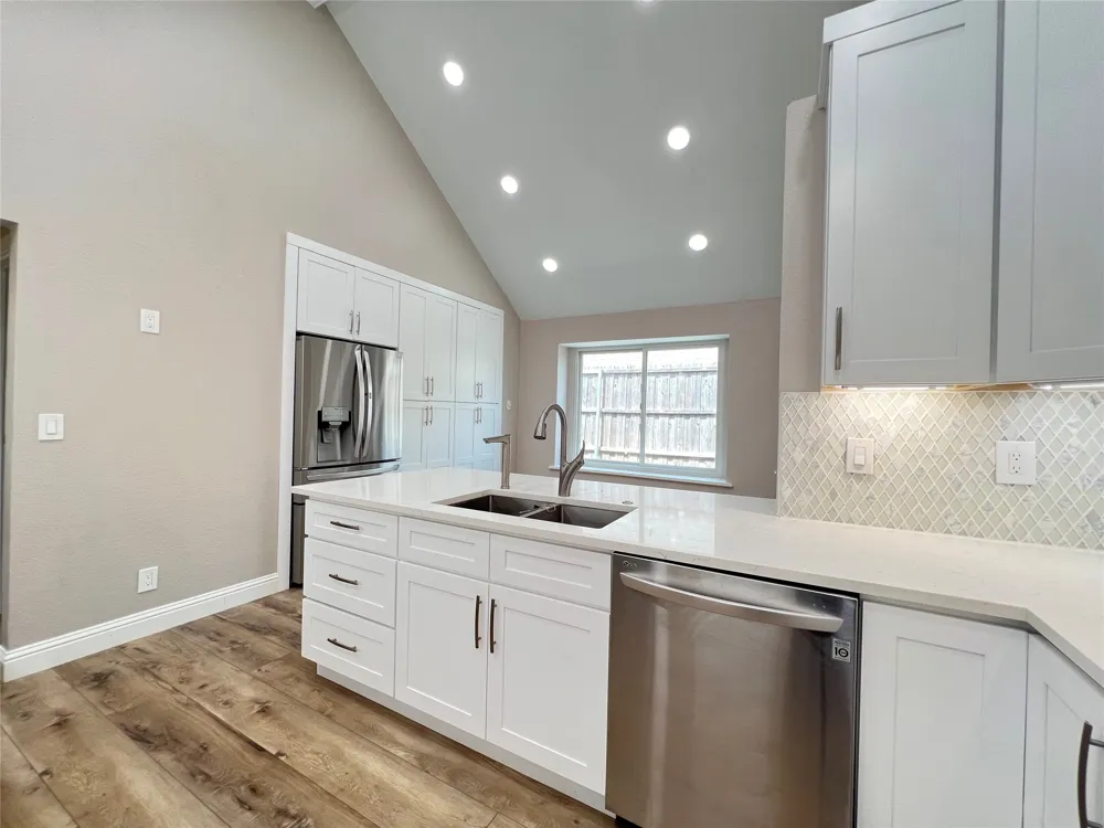 6816 Sweetwater Drive Plano, TX 75023