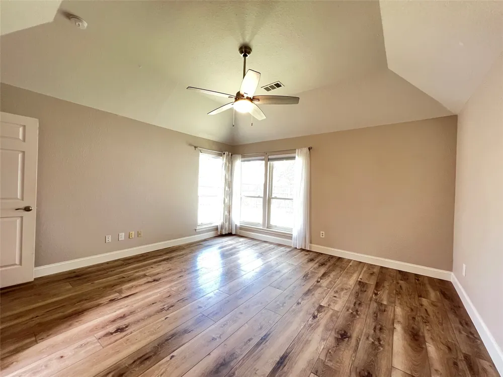 6816 Sweetwater Drive Plano, TX 75023