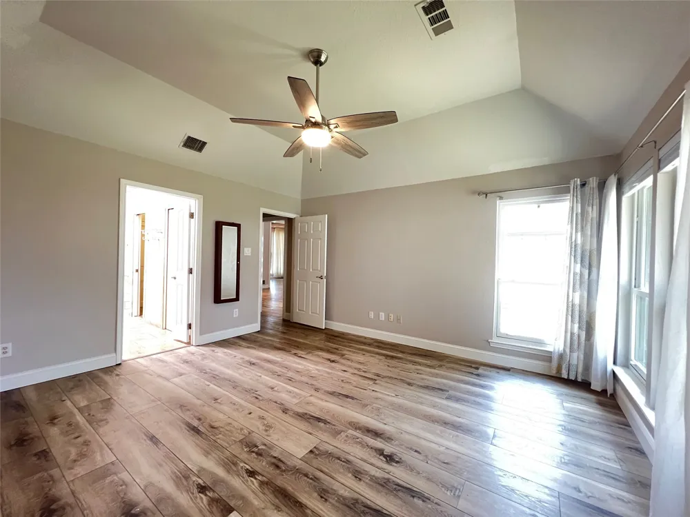 6816 Sweetwater Drive Plano, TX 75023